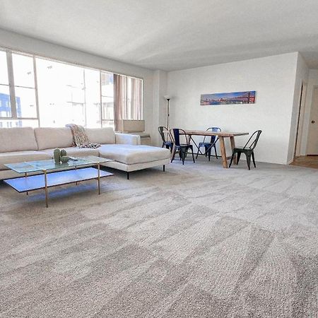 Stylish Apartment Walking Distance To The Grove Los Angeles Exterior photo