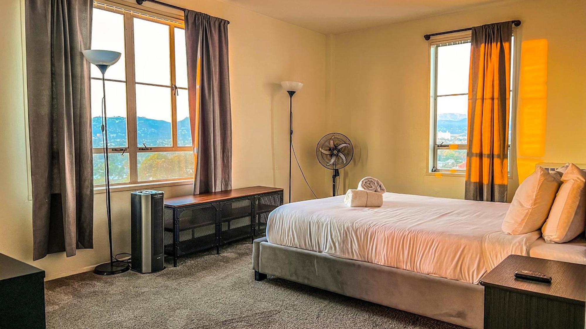 Stylish Apartment Walking Distance To The Grove Los Angeles Exterior photo