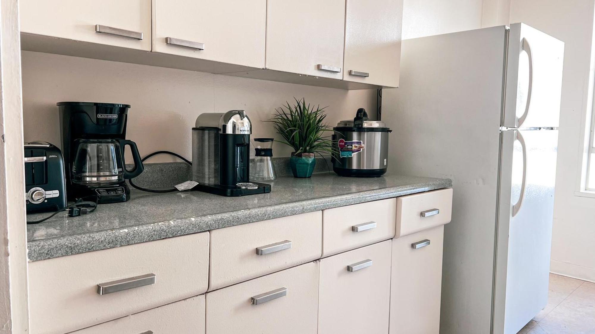 Stylish Apartment Walking Distance To The Grove Los Angeles Exterior photo
